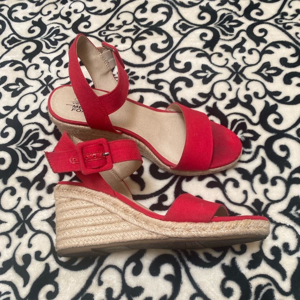 Life Stride Red Espadrille wedge sandals